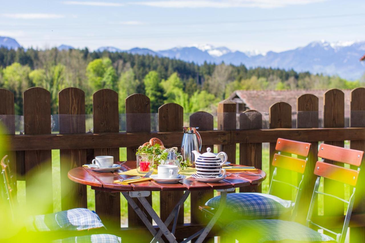 Hotel Alpenblick Riedering Exterior foto